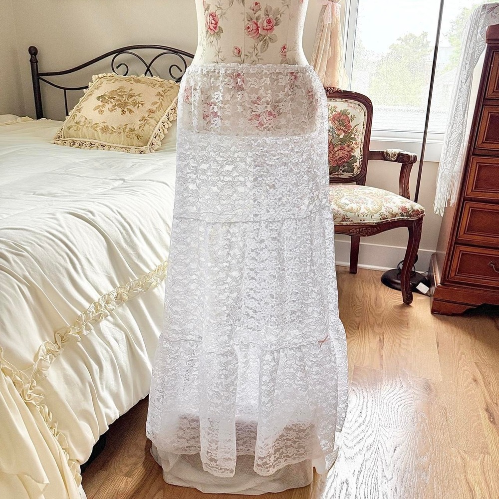 70s large white floral lace maxi slip skirt with tiered ruffle hem